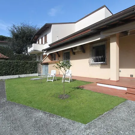 Holiday Venezia By Interhome * Forte dei Marmi