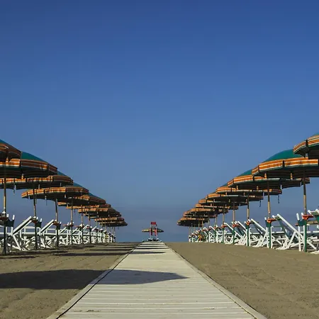Holiday Venezia By Interhome * Forte dei Marmi